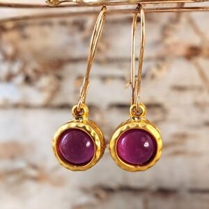 Natural  Genuine Lavender Jade In Gold Brushed Setting  Drop Down Earrings